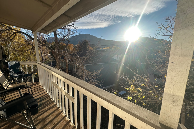 Balcony - Goss Grove Apartments