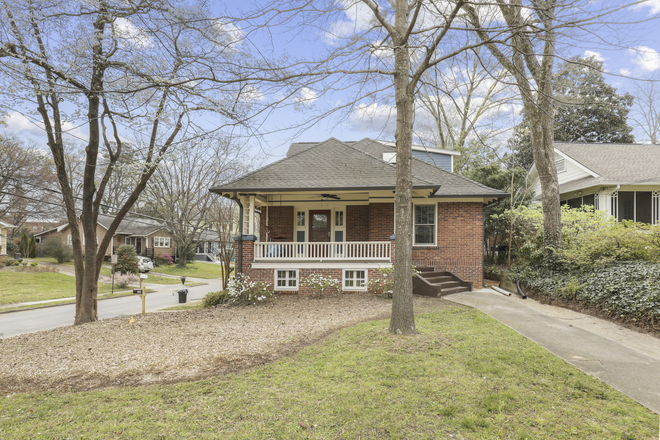 Front of the home on a corner lot - Fabulous 1 bedroom/ 1 bathroom apartment in the HEART of Downtown Decatur
