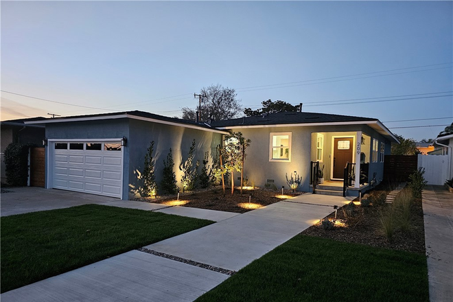 house - Brand new home, 5 minute walk from main campus