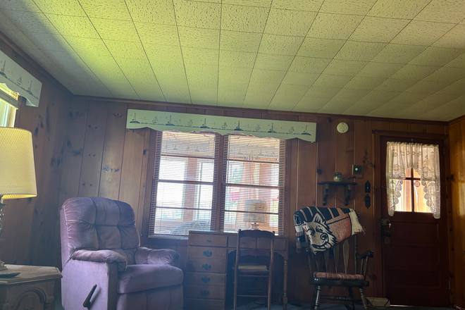  - Cottage