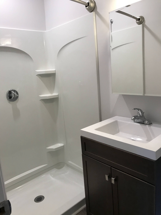 Bathroom - Two Bedroom + Office Space - South Oakland Apartments