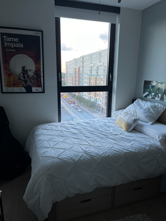Bedroom - Summer Sublet at the Hub on 3rd: Month of May FREE