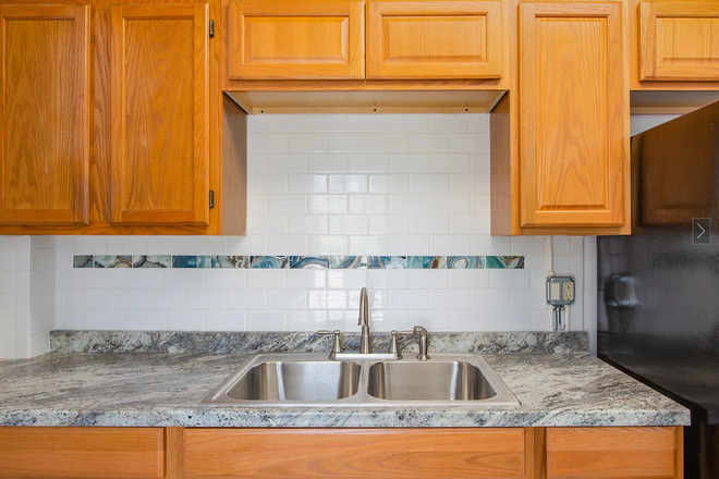 kitchen 2 - Cozy Studio Apt 6 blocks from the center of town