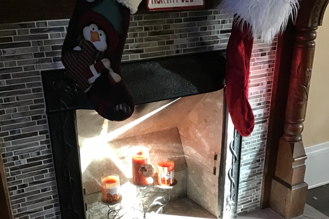 fireplace - //// Totally remodeled 6 Bedroom House-June '25