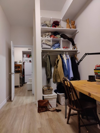 Bedroom - 1 Bedroom in a 2 Bed 2 Bath Apartment - all utilities + wifi included