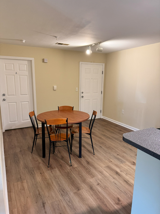 Dining - 1 ensuite room in 4BR/4BA Eagles Landing condo—ideal for students, all-female unit, minutes to UVA,