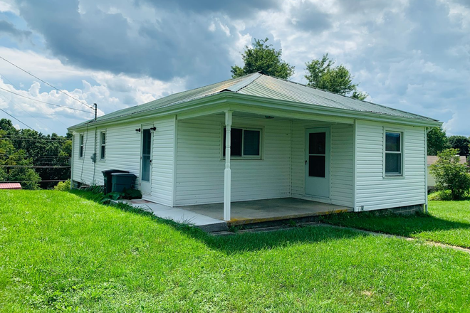 - 2 Bedroom, 1 Bath House