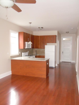Open Kitchen - Near UIC and Medical Campus