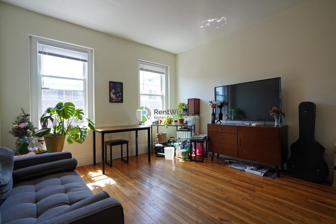 1 - Fantastic Allston Apartments | Close to BU BC | H & HW included | Gym & laundry in building