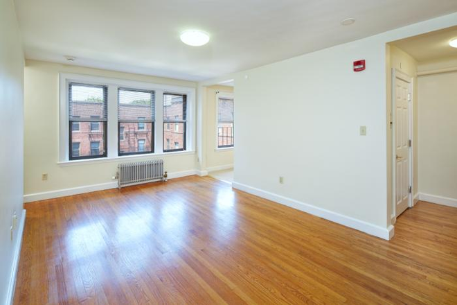 (from the Harvard website) - Terry Terrace Apartments