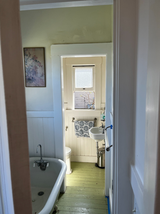 small bathroom - Huge room for rent in 4B - 1.5 B in Central Berkeley