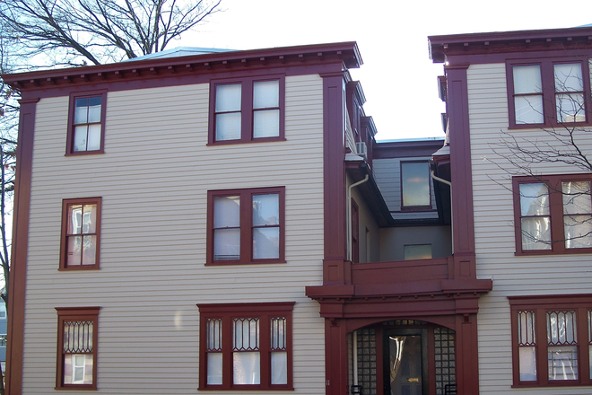 Exterior - 11 Medway Street, 1 Bed, $2200, Avail.  9/1 Apartments