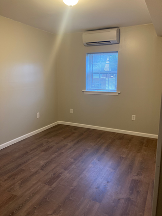 Second bedroom - Second level 2 Bedroom 2 Bath apartment in Convenient location