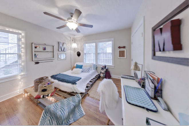 Bedroom - Walk to Campus 1/1 Sublease at Greystone Apts. for Spring & Summer 2026
