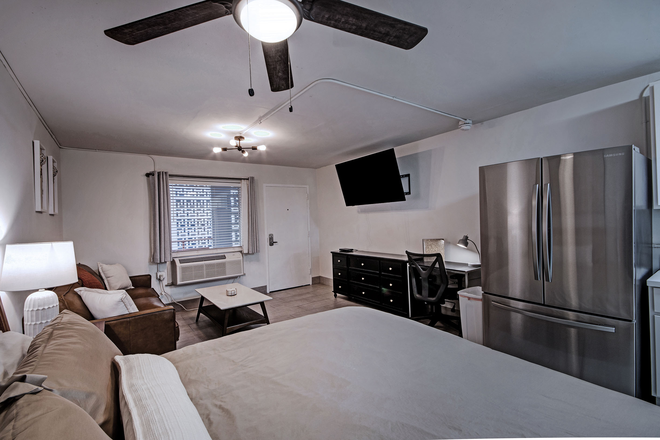 Bedroom/Living room area - FURNISHED unit Admiral Apartments