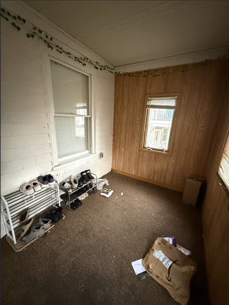 Entryway - Tufts University 4 Bedroom House Available!!