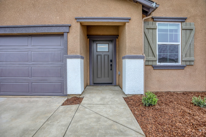 4 Close-up of front door / entry detail - 5 Bedrooms / 3 Bathrooms ENTIRE Brand-New Home Near UC Merced— Solar +Tesla Powerwall + 2-Car Garage