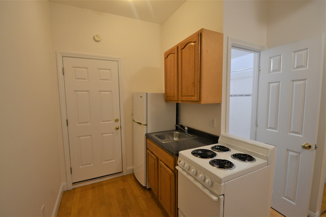 70 - studio apartment a few minutes from Campus !