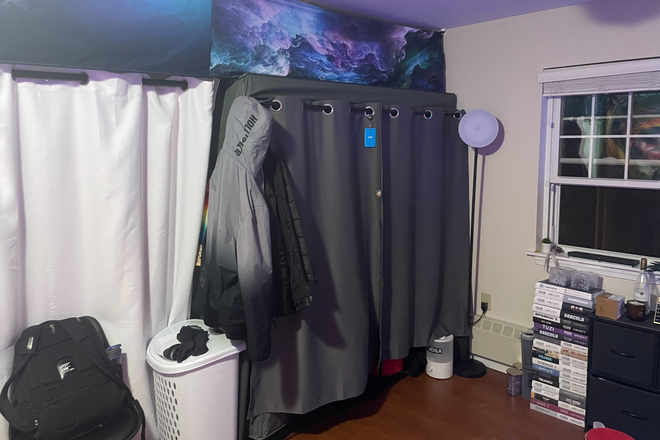 Bedroom - Presidential Apartment II Sublet Spring 2026