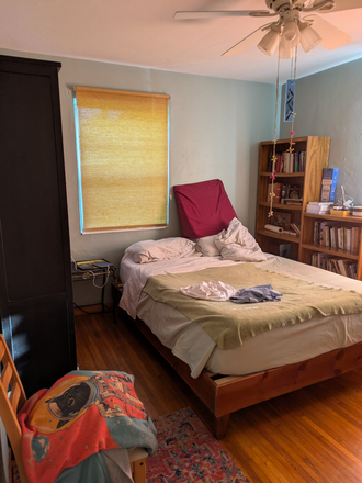 Main bedroom - Condo not far from campus