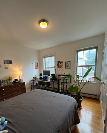 Furnished bedroom - Summer 2 Mission Hill Sublet  (2 bdr unit) on 251 Roxbury Street (July & August) Apartments