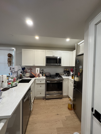 Kitchen - 13 Greylock