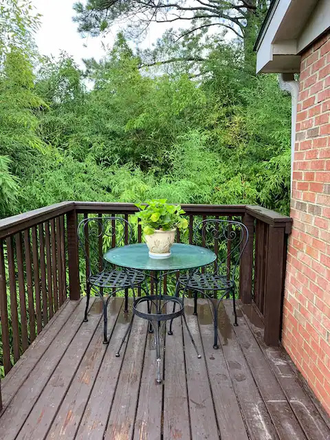 Private Porch - Near UNC, Bus/Bike access, Fully Furnished Apartment, All Utilities Included, Washer/Dryer, Parking