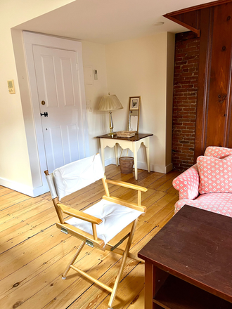 Apartment Doorway into Kitchen/Living area - Sunny, fully furnished 1 BR, 1 Bath Apartment