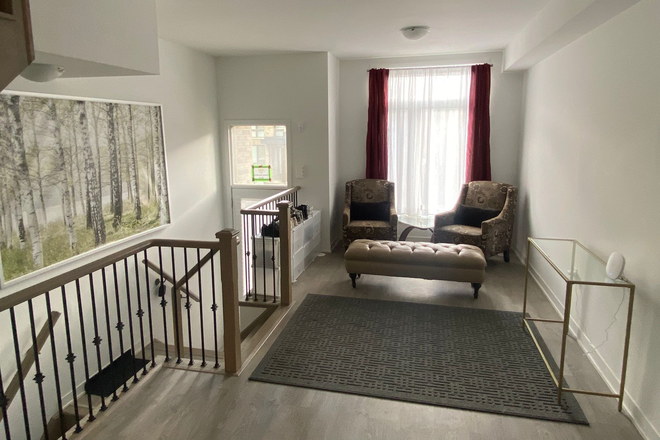 Living area - Absolutely Stunning Brand New 5-Storey Townhouse In the Heart of Yorkdale (Shared Housing)