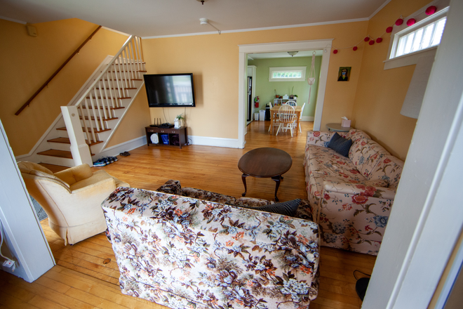 Living Room - 302 Colchester Ave. House
