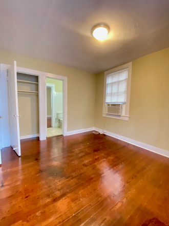 large closets - 1905 S Carrollton Ave 1I Apartments