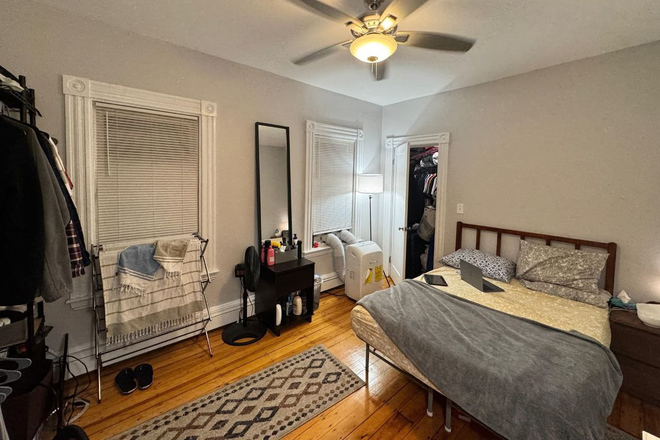 bedroom (from previous roommate) - $888.5 room in a 4b1.5b in Jamaica Plain