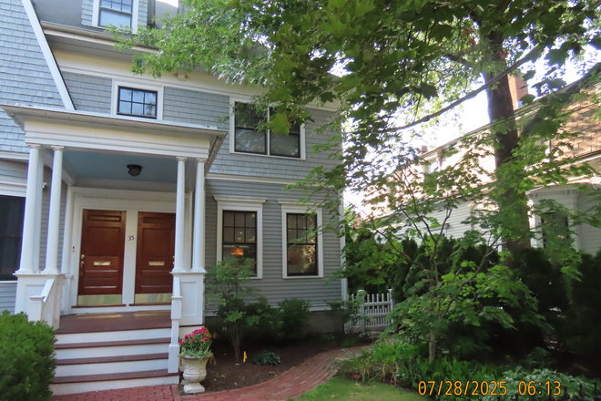 Front of the house - Elegantly Furnished 2 BR+Den/Study, 2 and 1/2 Bath Townhouse in Harvard Sq! All Utilities Included!