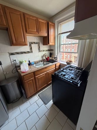 kitchen - 1400 allston apt on griggs st