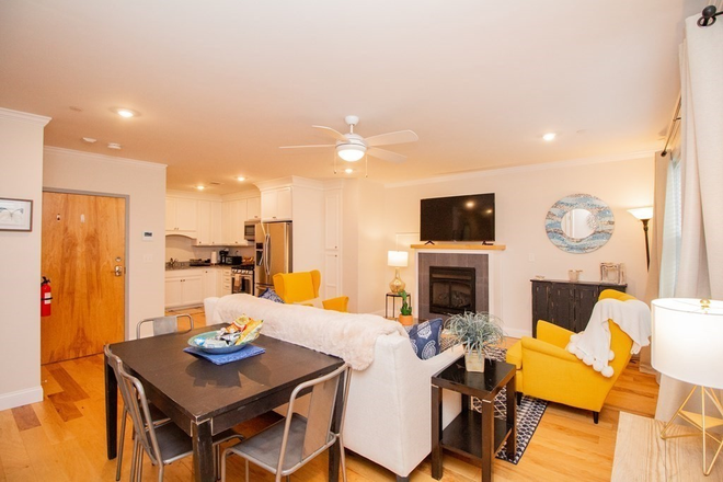 LIVING - STUNNING 2 BED/2 BATH WITH IN UNIT LAUNDRY! 9/1/25! Apartments