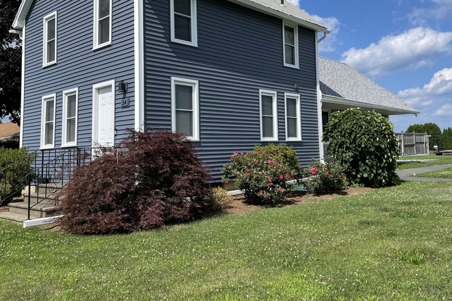 Front of house - 34 East Street, Hadley House