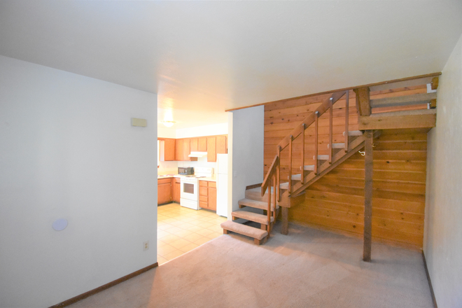 2230 Walnut #3 - 2230 Walnut (3BR/ 1.5BA) Apartments