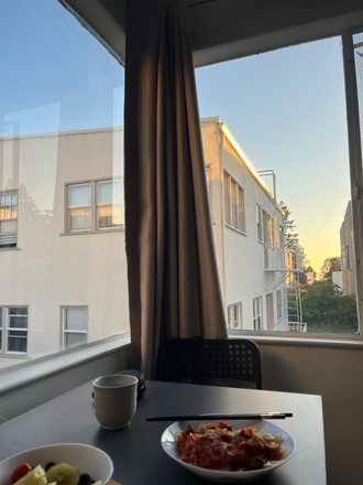 kitchen view - 1708 Euclid
