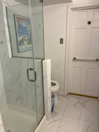 bathroom - Wake Forest Drive House