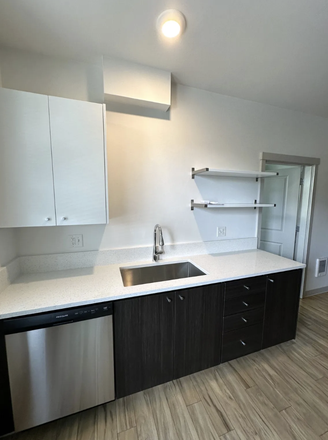 Kitchen - The Campus Lofts