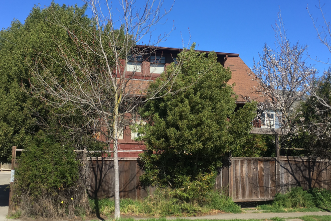 Exterior view - Sweet brown-shingled two-story two-bedroom house one km from campus