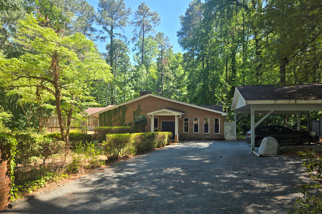 The House! - Into The Woods and Onto the UNC Campus in Less than 10 Minutes House