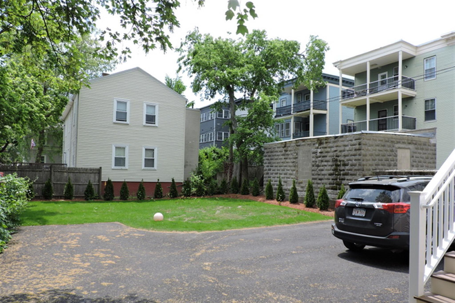 Parking - Brand New 3 Bed 3.5 Bath Townhouse!!!