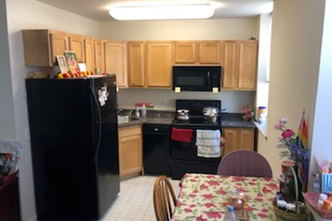 Kitchen - 419-29 S. 48th Street - 1-Bedroom w/ Central Air/Heating Apartments