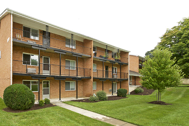 Outside Street View - Northview Drive Apartments