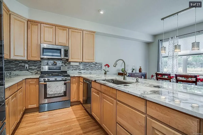 Kitchen - Wild Ridge Ln. Townhome