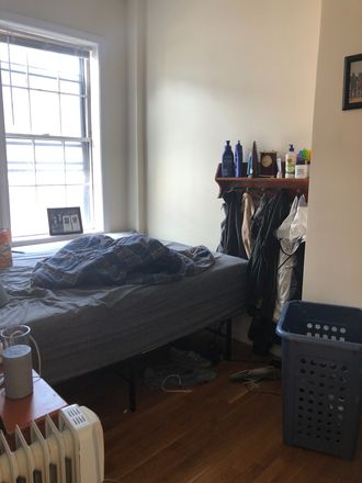 Call NOW for showings! 617-236-8600 - PHILLIPS ST - *NO FEE* LRG MODERN TRUE 3BR ON BEACON HILL *AVAIL NOW* W/ LNDRY IN BLDNG, H&HW INC Apartments