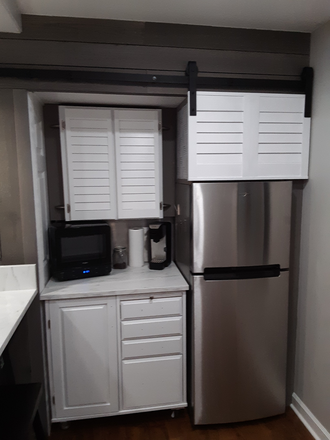 refrigerator - Housing offerings. Read complete descriptions Condo