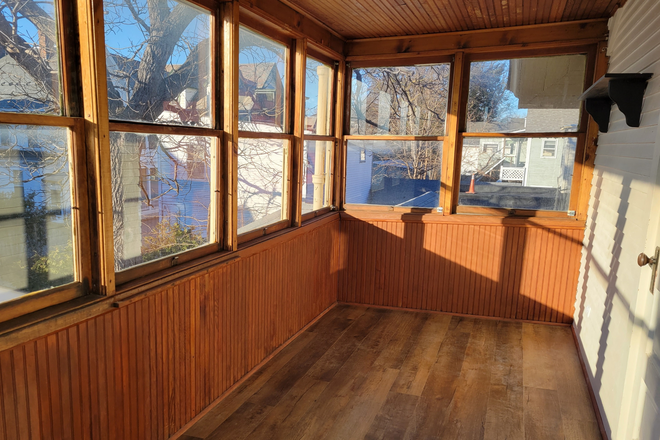 private porch - NO.WINOOSKI AVE.,1 BDRM $1550.00 Lease through 5/31/25 Apartments