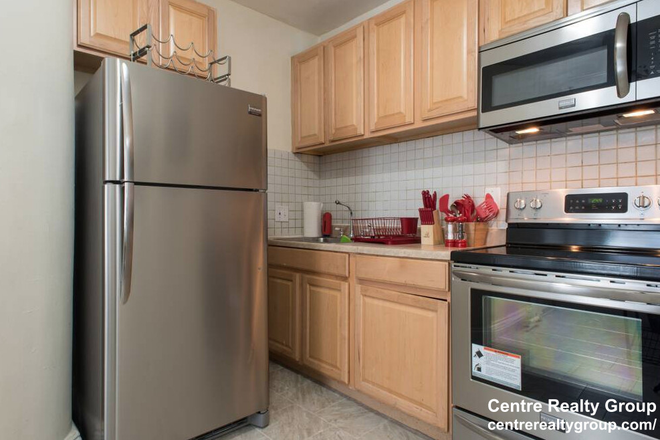 . - NO BROKER FEE - Beautiful 2 Bed/1 Bath - Avail NOW!!